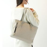 バッグ MOUSTACHE トートバッグ(S) シュリンク合皮×牛革 JGH-6598