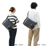 MOUSTACHE ショルダーバッグ（L） ムラ染ポリ×白化合皮 JLG-4652