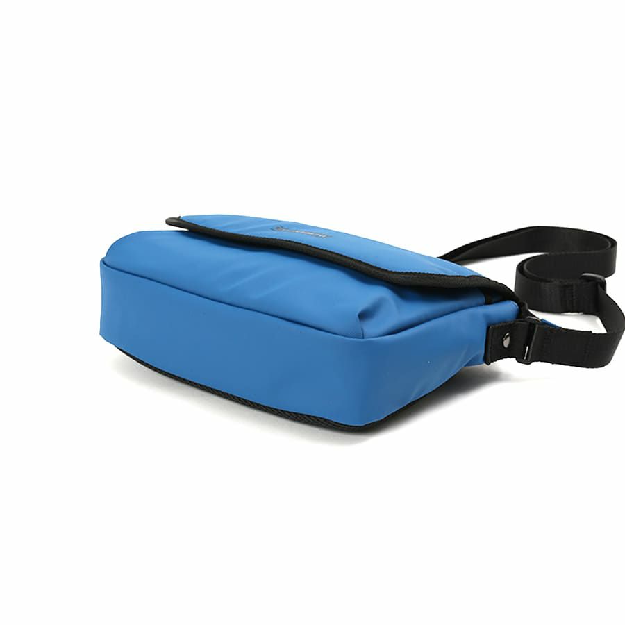 MOUSTACHE フラップショルダーS コーティングポリ MJT-4584