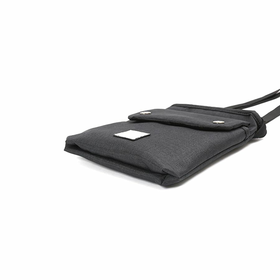 MOUSTACHE 薄マチポーチ 杢調ポリ BOY-0307