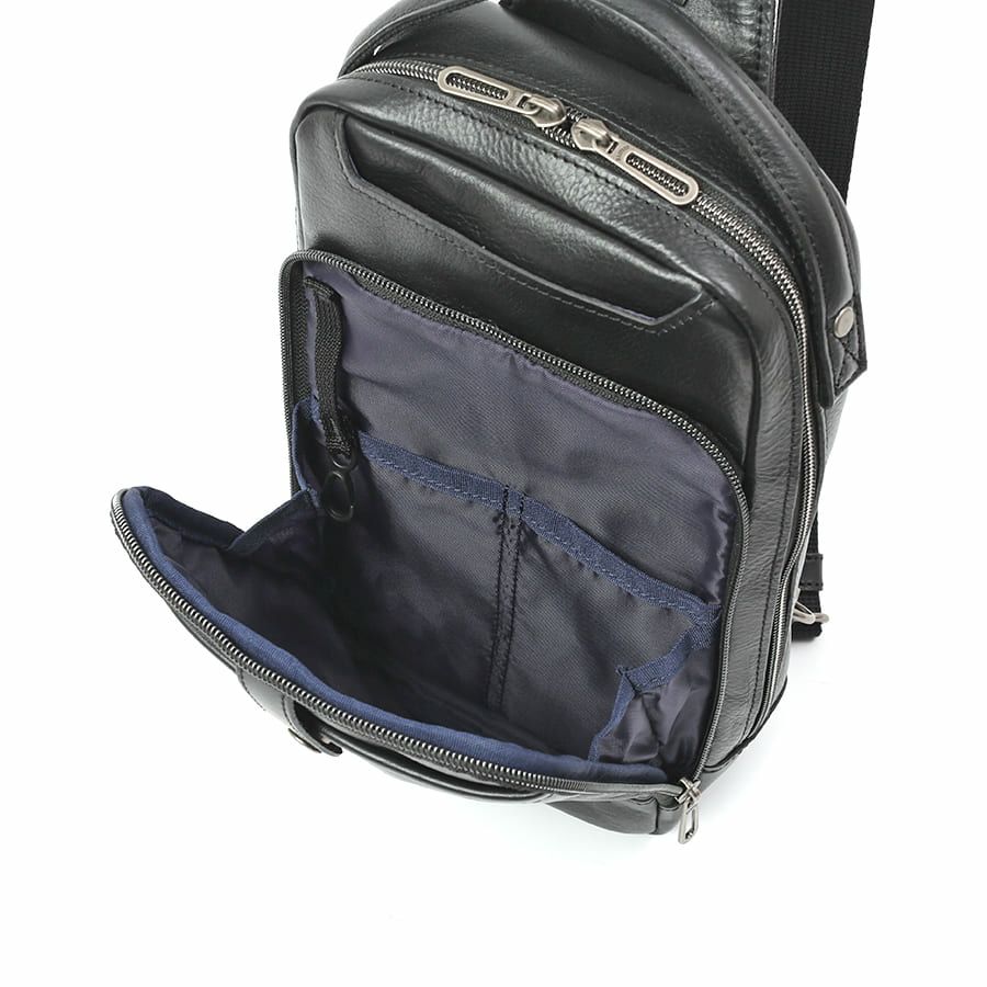 【新品同様】nouer ボディバッグ 牛革レザー シボ 2way ヌエール nouer レザーライクマルチポケットボディバッグ