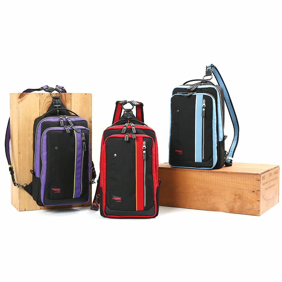 公式】 【エヴァンゲリオンコラボ】【数量限定】 MOUSTACHE 2WAYボディ