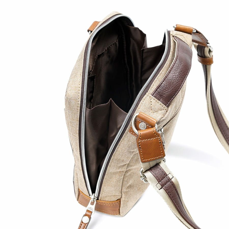 MOUSTACHE ラウンドショルダー ヌバック調合皮×合皮×ポリエステル JOH-4275