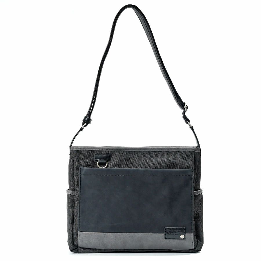 MOUSTACHE ショルダーバッグ ヌバック調合皮×合皮×ポリエステル JOH-4277