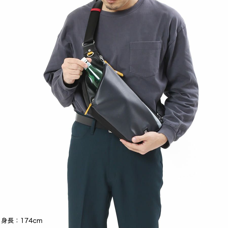 【エヴァンゲリオンコラボ】 MOUSTACHE ボディバッグ 合皮×ポリエステル JEZ-4486