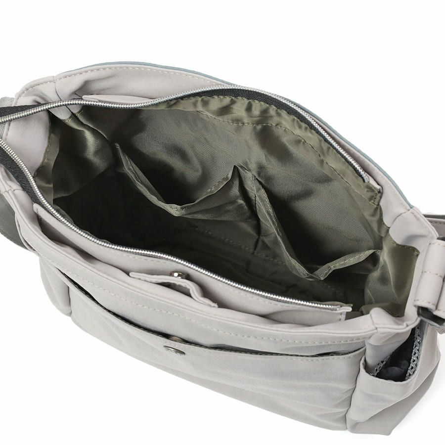 MOUSTACHE ショルダーバッグ ナイロン×ベロア調合皮 JVJ-4110