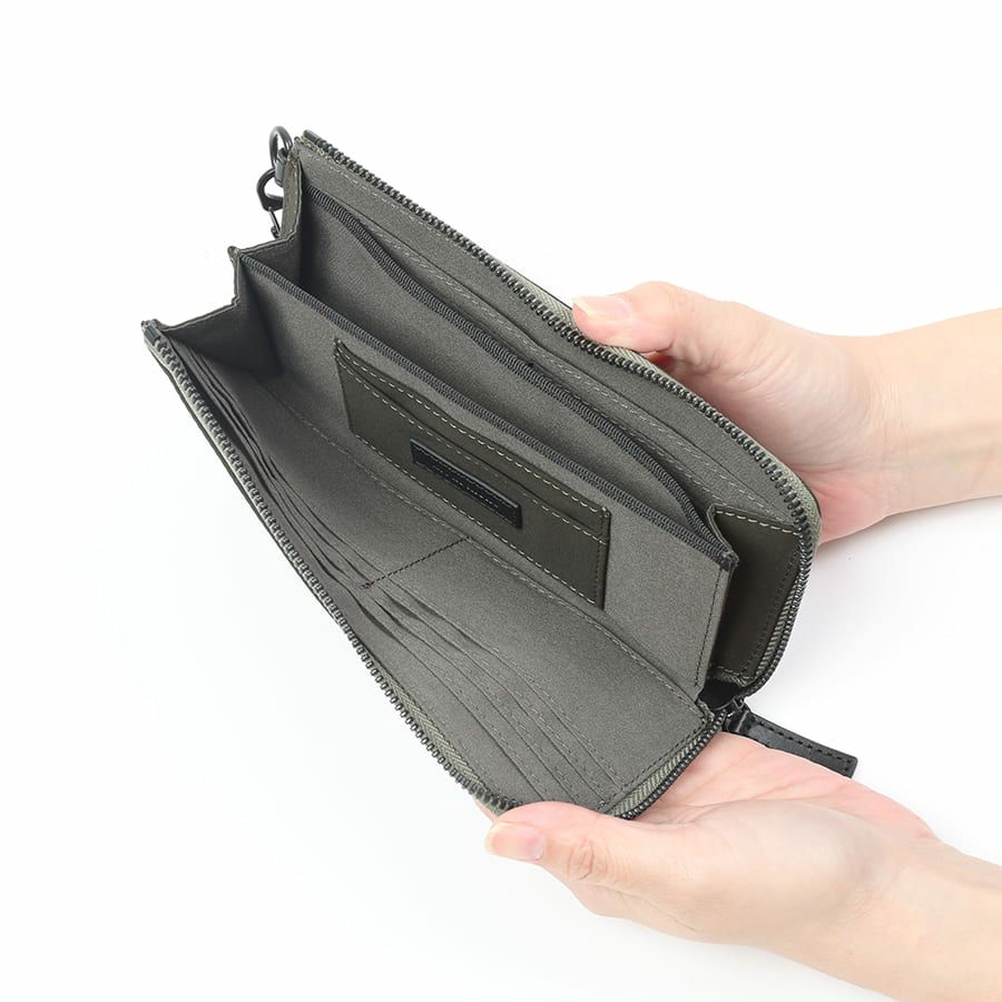 MOUSTACHE カラビナ付きL字ファスナー長財布 撥水ポリエステル×牛革 KXX-4423