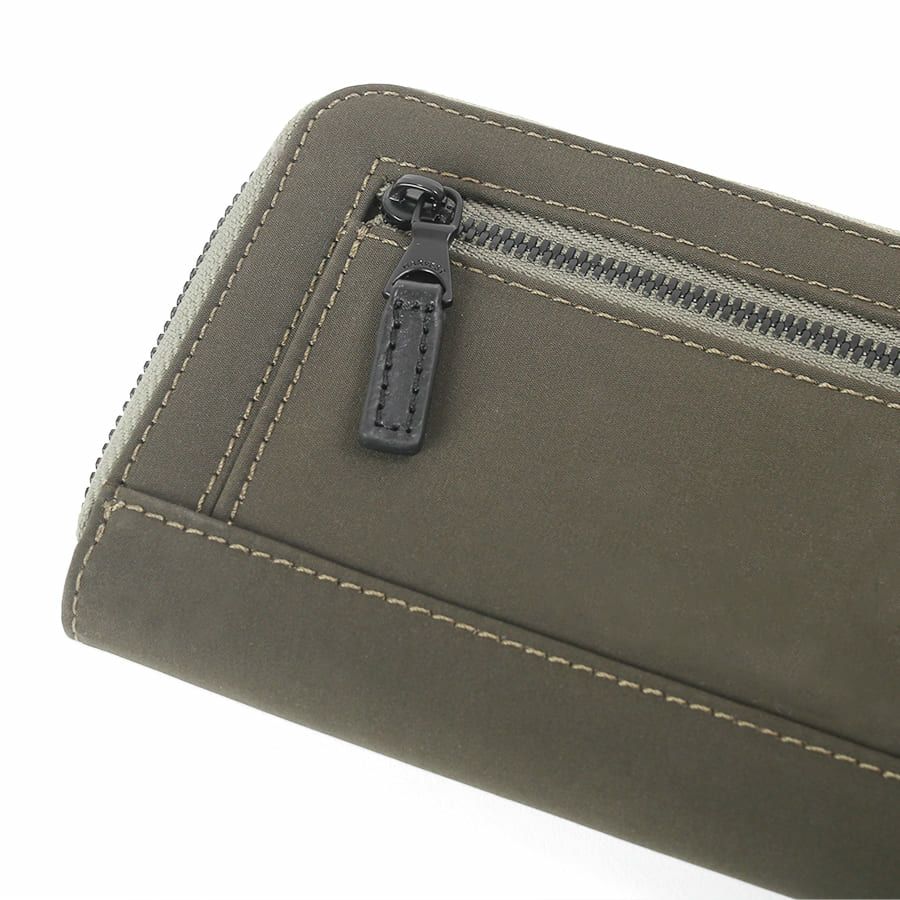 MOUSTACHE カラビナ付きL字ファスナー長財布 撥水ポリエステル×牛革 KXX-4423