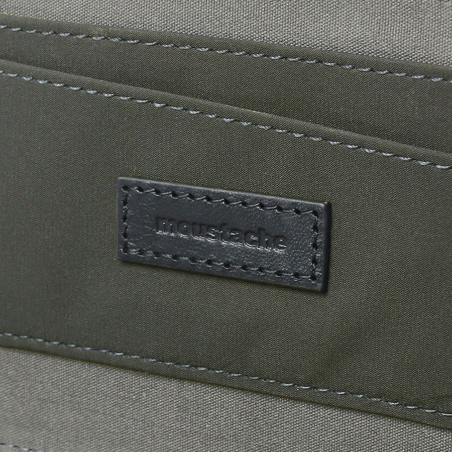 MOUSTACHE カラビナ付きL字ファスナー長財布 撥水ポリエステル×牛革 KXX-4423