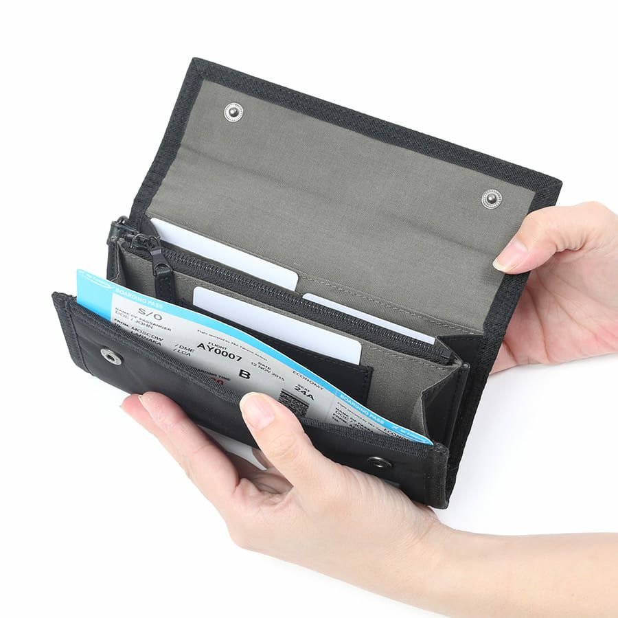 MOUSTACHE カラビナ付き長財布 撥水ポリエステル×牛革 KXX-4424