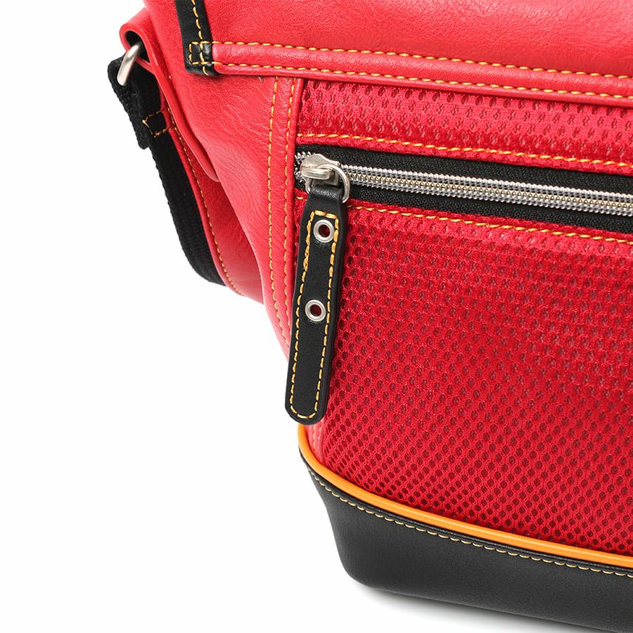 【エヴァンゲリオンコラボ】 エヴァ・シンクロショルダーバッグ（ポーチ付き) JQE-4040