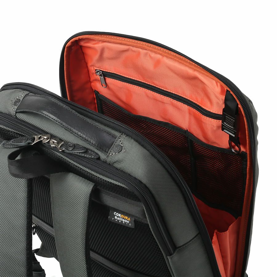  moustache on time リュックサック バリスティックナイロン×マットターポリン×牛革 JRR-2756