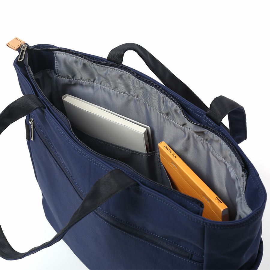 MOUSTACHE トートバッグ ポリエステル×牛革 BAT-4073