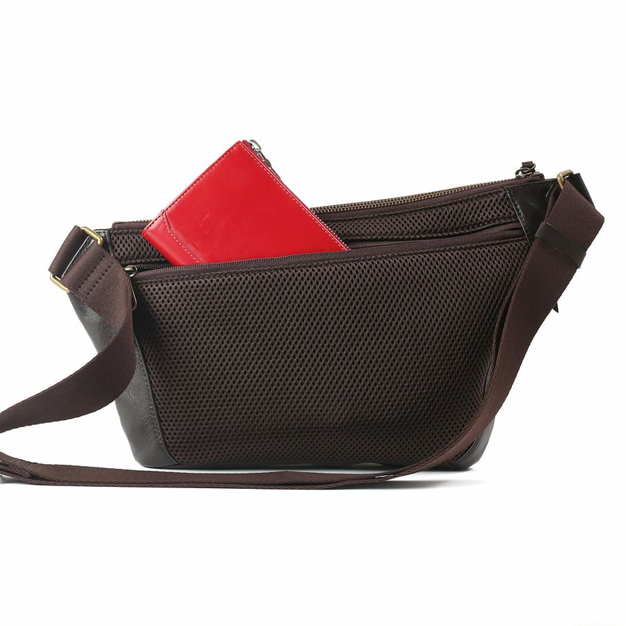 DOUBLES ボディバッグ 牛革 KRM-7725