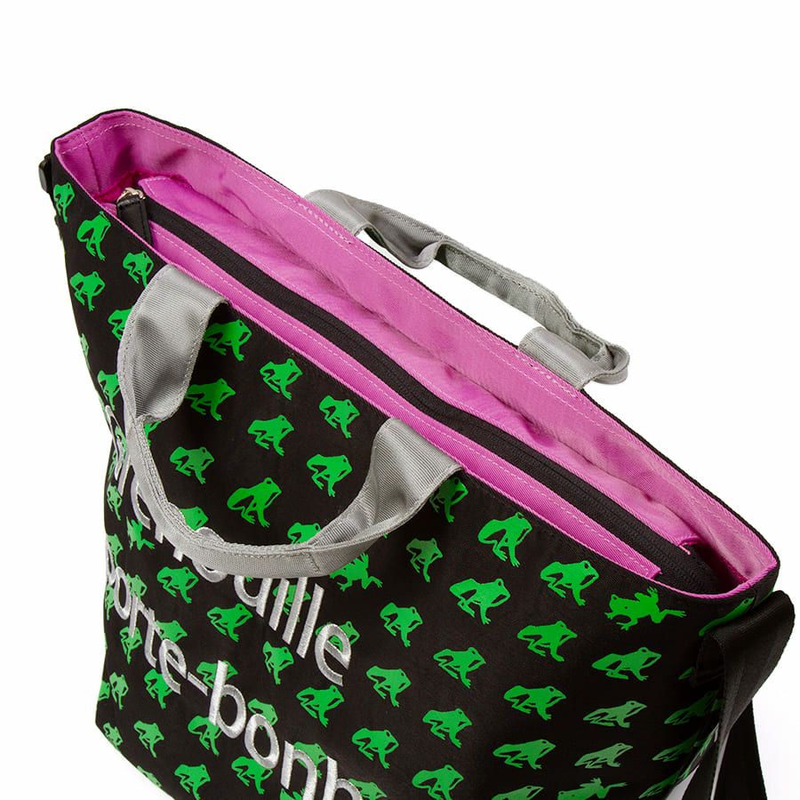 ESSENCE OF POISON 2wayトートバッグ ナイロンツイル BEO-3280