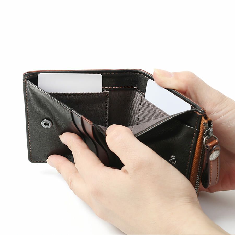 MOUSTACHE 二つ折り財布 プルアップ牛革×牛革 DDP-0422