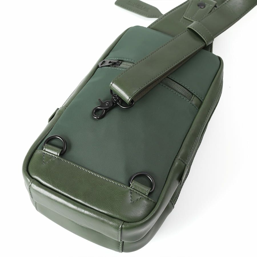 DOUBLES ボディバッグ ボンデッドレザーファイバ KGH-1081