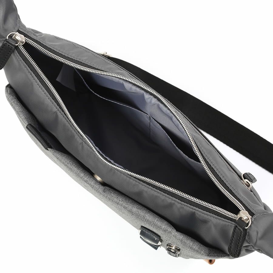 MOUSTACHE ショルダーバッグミニ 高密ポリエステル×杢調ポリエステル×牛革 BET-0340