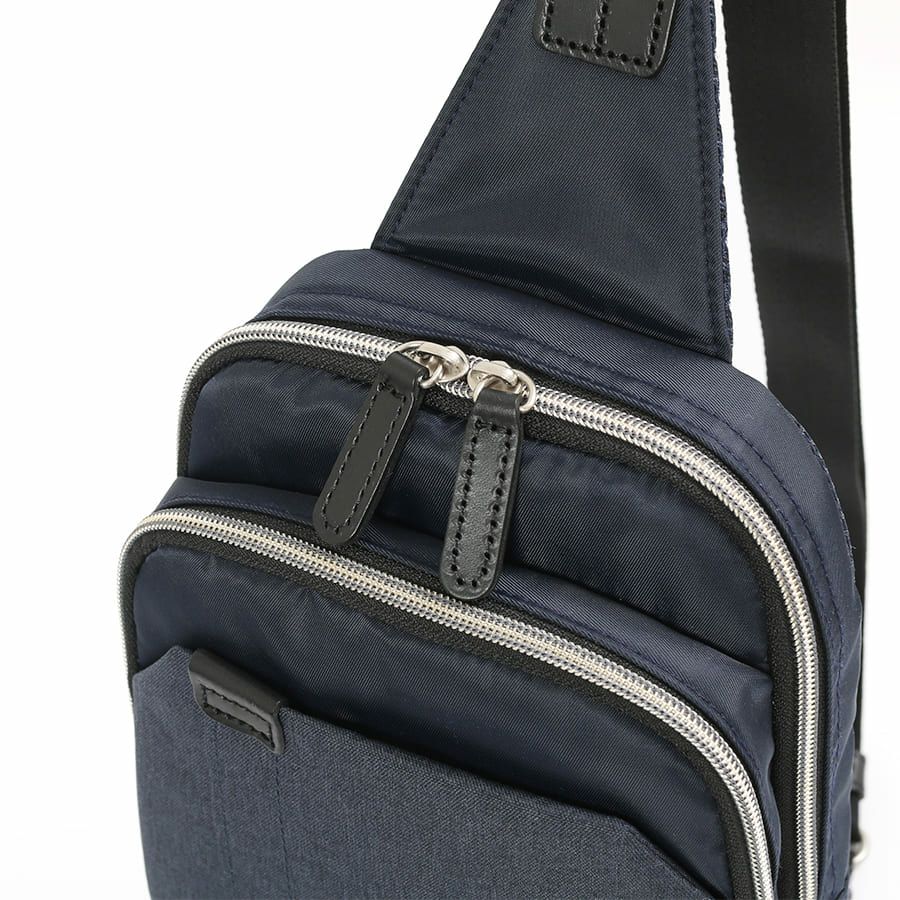 MOUSTACHE ボディバッグ 高密ポリエステル×杢調ポリエステル×牛革 BET-0341