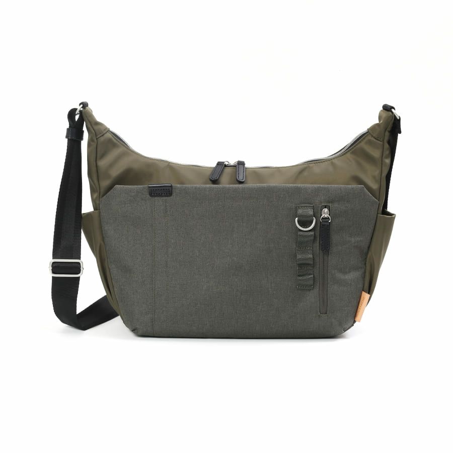 MOUSTACHE ショルダーバッグ 高密ポリエステル×杢調ポリエステル×牛革 BET-0342