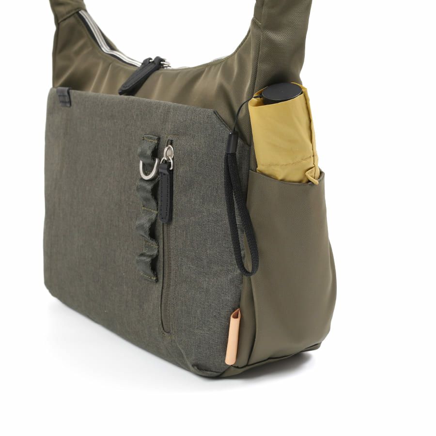 MOUSTACHE ショルダーバッグ 高密ポリエステル×杢調ポリエステル×牛革 BET-0342