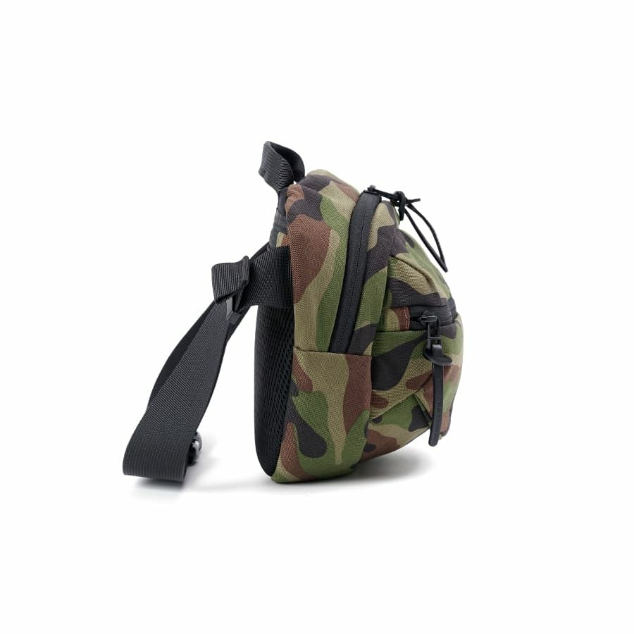 BOKU HA TANOSII ボディバッグ、ウエストバッグ コーデュラナイロン×牛革 JBG-2002