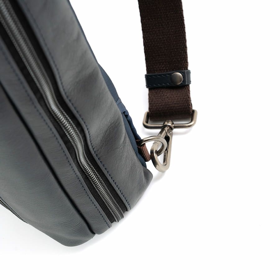 DOUBLES 3WAYリュックサック 牛革×ポリエステル KWW-1346