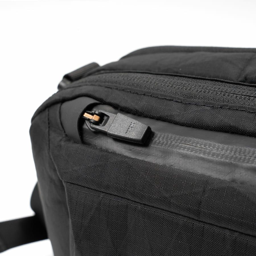 Web限定】 Raptor II ショルダーバッグ X-Pac×ポリエステル KPT-2422N